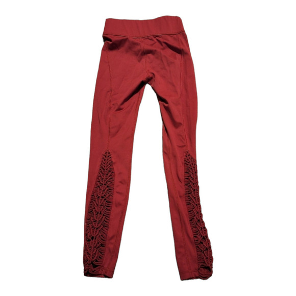 Carbon38 Red Dahlia Padang Macrame Active Leggings Size Small - Picture 3 of 5